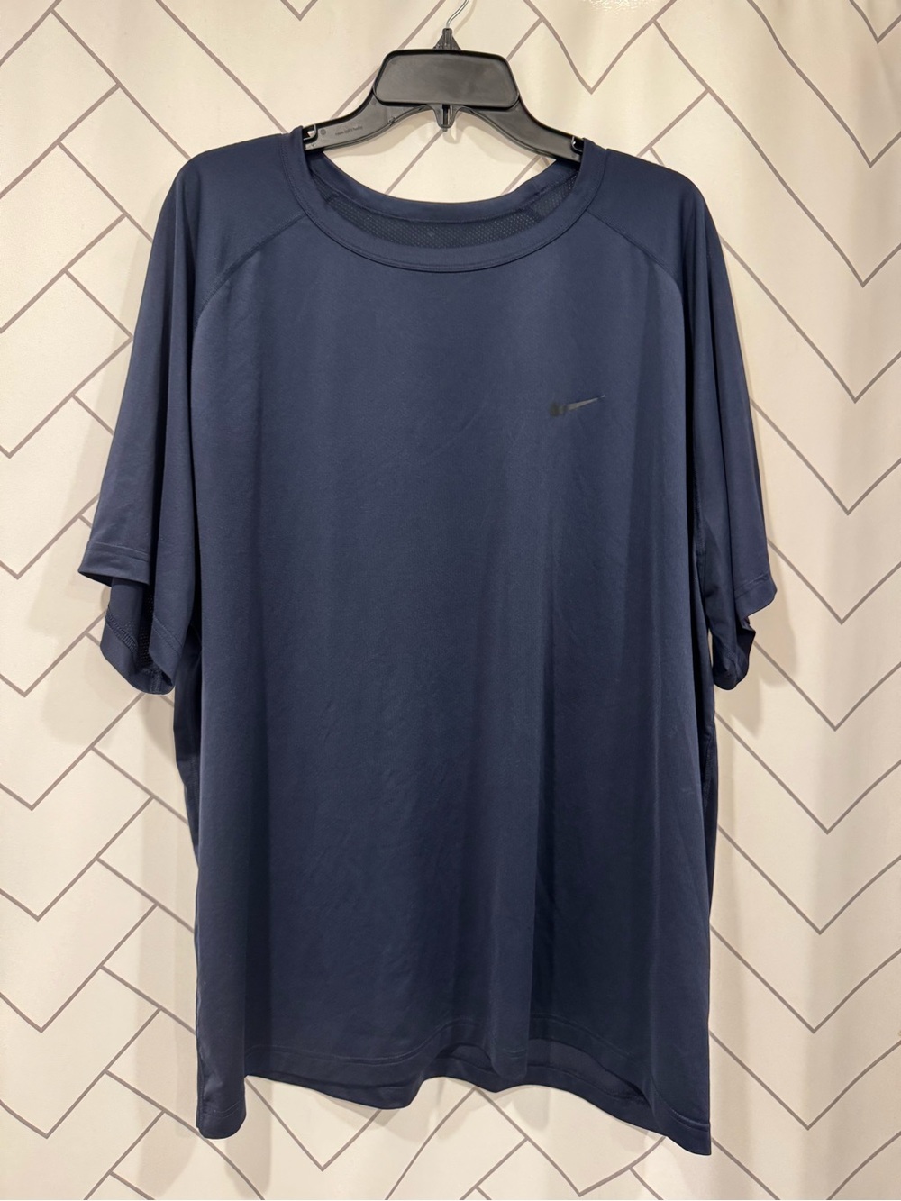Nike Navy Short Sleeve Athletic Tee